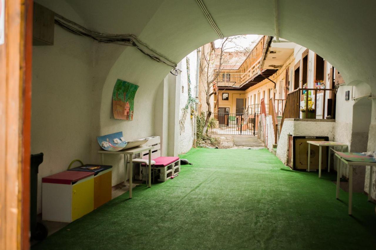 Ullysses Guest House 브라쇼브 외부 사진
